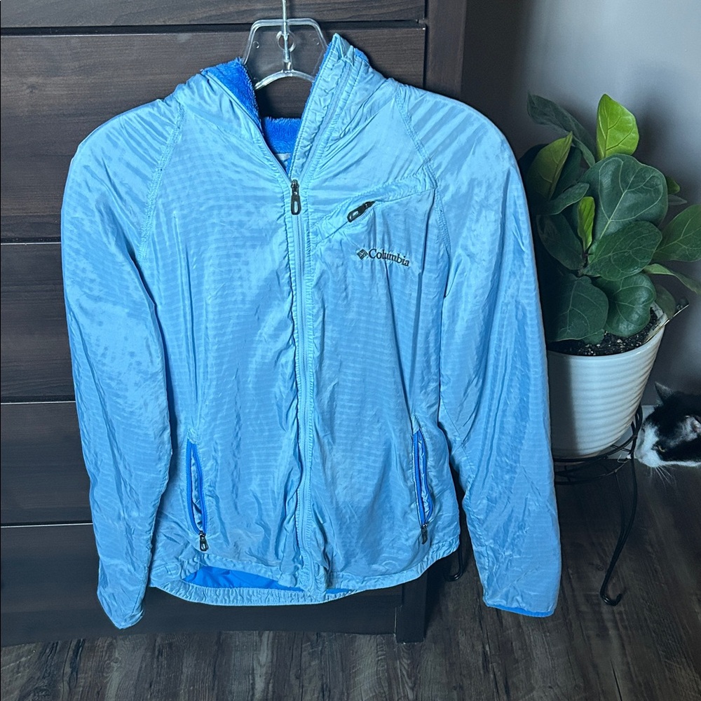 Columbia Sky Blue Hooded Jacket